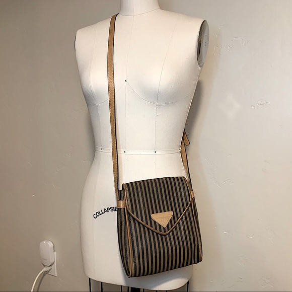 Fendi Handbags - Vintage Authentic FENDI cross body bag